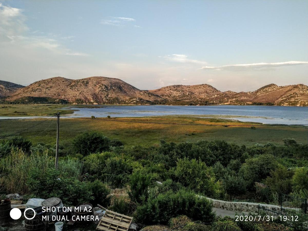 Holiday Home Haustor With Skadar Lake View Podgorica Esterno foto