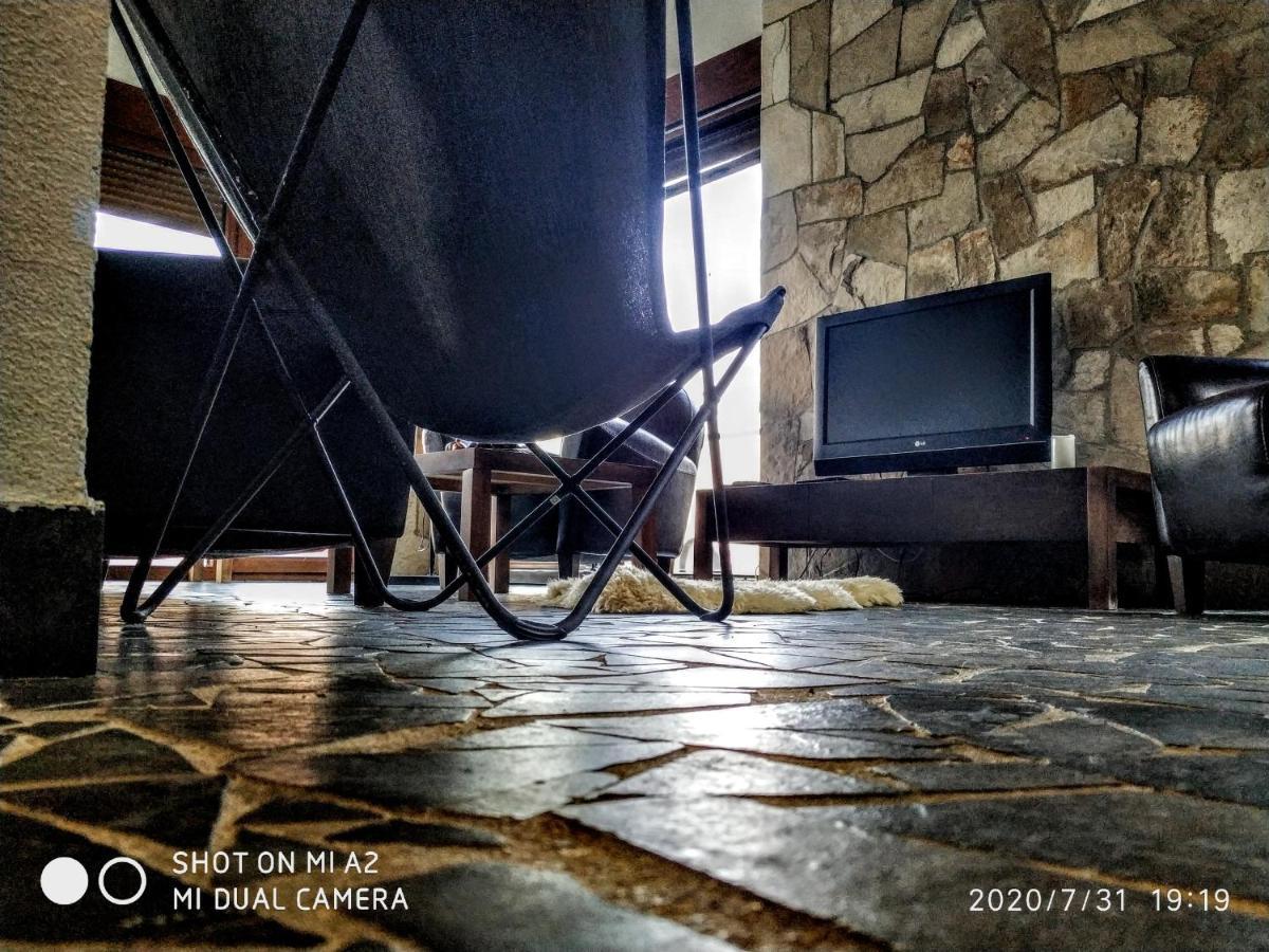 Holiday Home Haustor With Skadar Lake View Podgorica Esterno foto