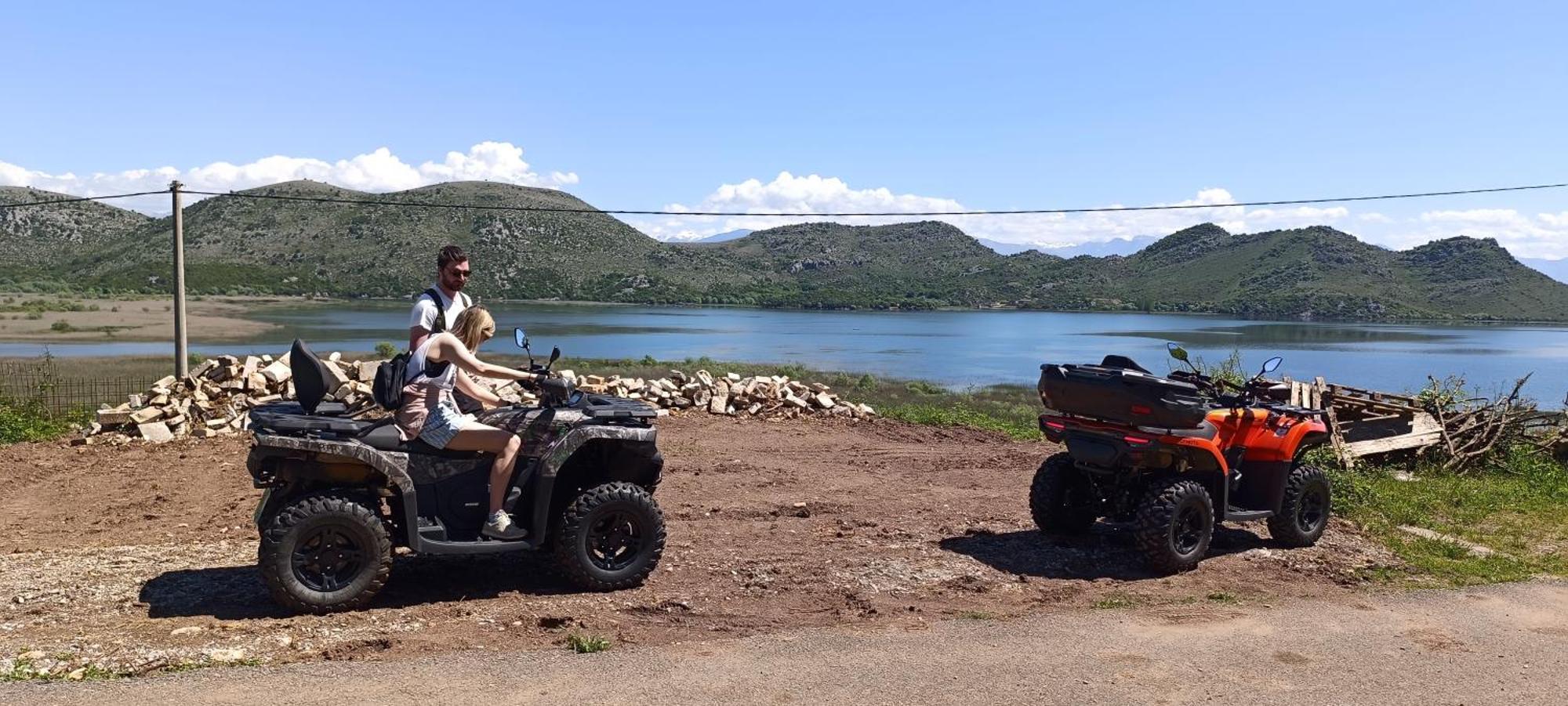 Holiday Home Haustor With Skadar Lake View Podgorica Esterno foto