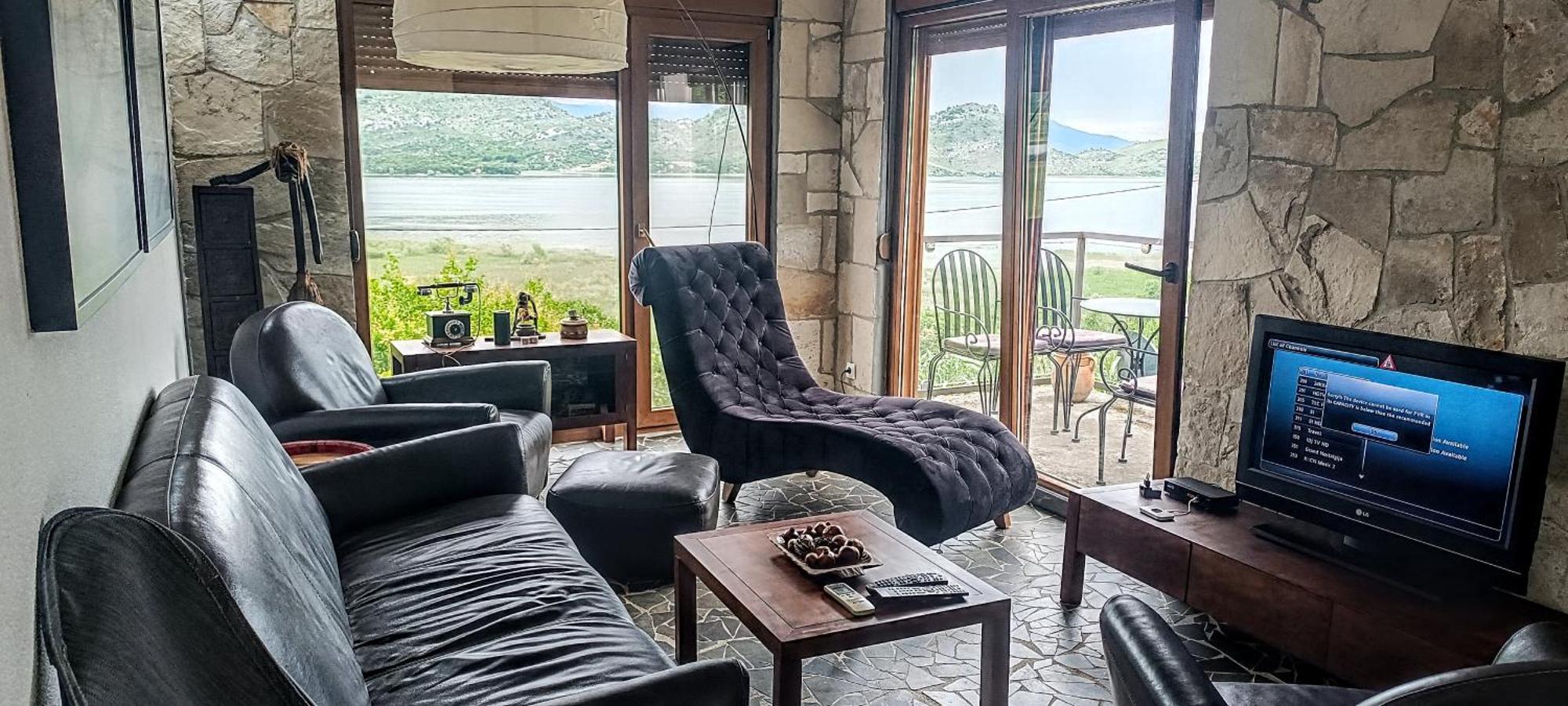 Holiday Home Haustor With Skadar Lake View Podgorica Esterno foto